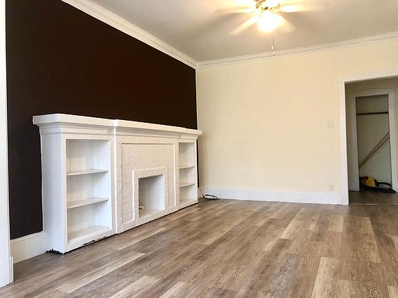2nd image of 4407 N Winchester Ave #2