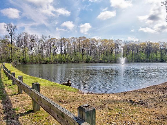 4th image of 4656 Bonne Terre Dr