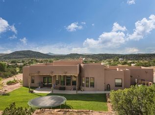 121 Rito Guicu, Santa Fe, NM 87507