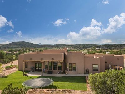 121 Rito Guicu, Santa Fe, NM, 87507