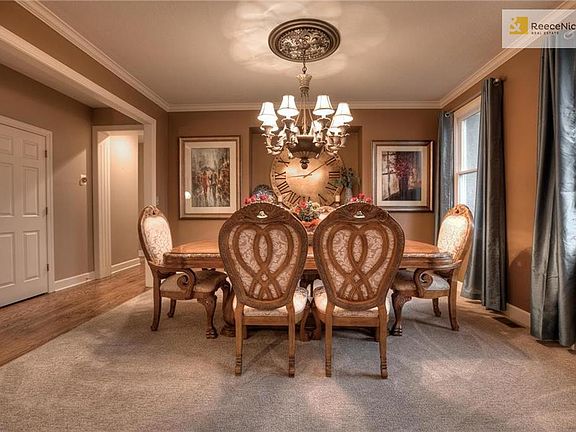 3rd image of 6245 Northlake Dr