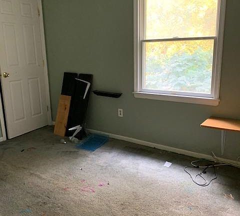 4th image of 3362 Victory Blvd