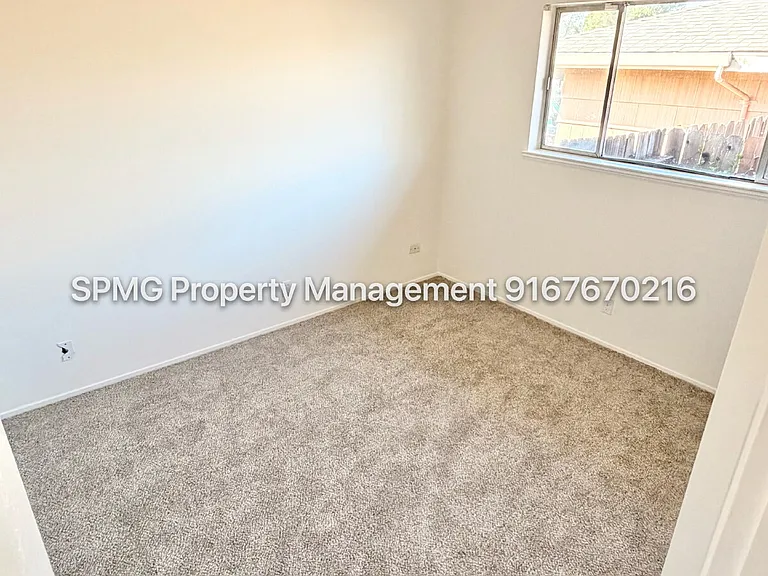 6769 Maywood Way — Photo 18