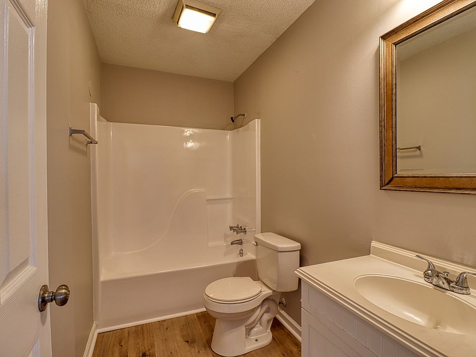 1st image of 2322 Indian Dr #17450870