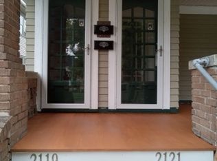 2119 Brown Rd, Lakewood, OH