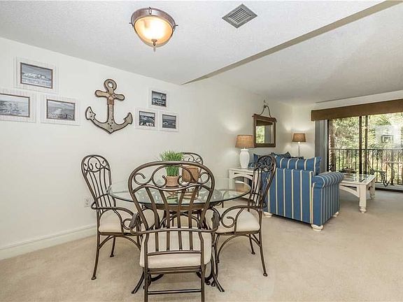 4th image of 34 Forest Beach Dr APT C-6