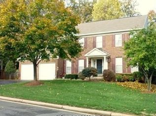 21297 Mirror Ridge Pl, Sterling, VA 20164