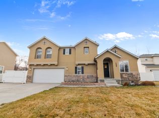 1089 S Topaz Rd W, Saratoga Springs, UT 84045