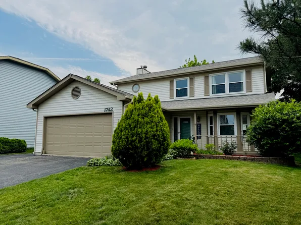 1742 Victor Ter, Gurnee, IL 60031