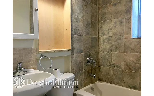 Rented by Douglas Elliman | media 16