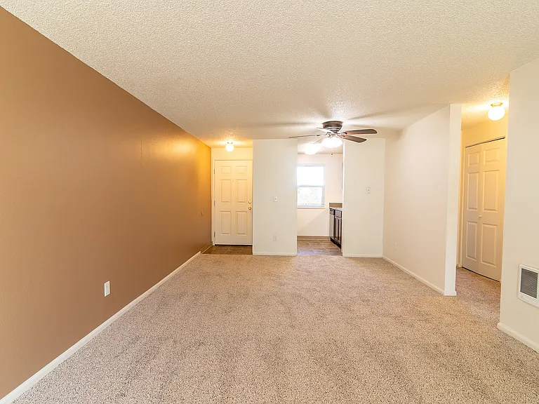 Bonnie Brae Apartments - Beaverton Oregon