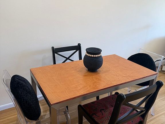 5th image of 50 Green St APT 401
