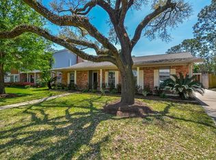 12507 Woodthorpe Ln, Houston, TX 77024