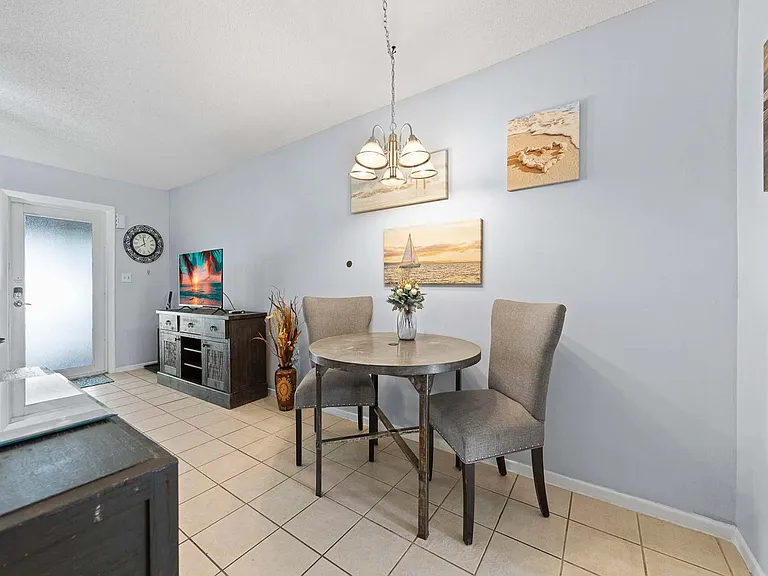 2225 NE 14th Ave #ID1056370P — Photo 9