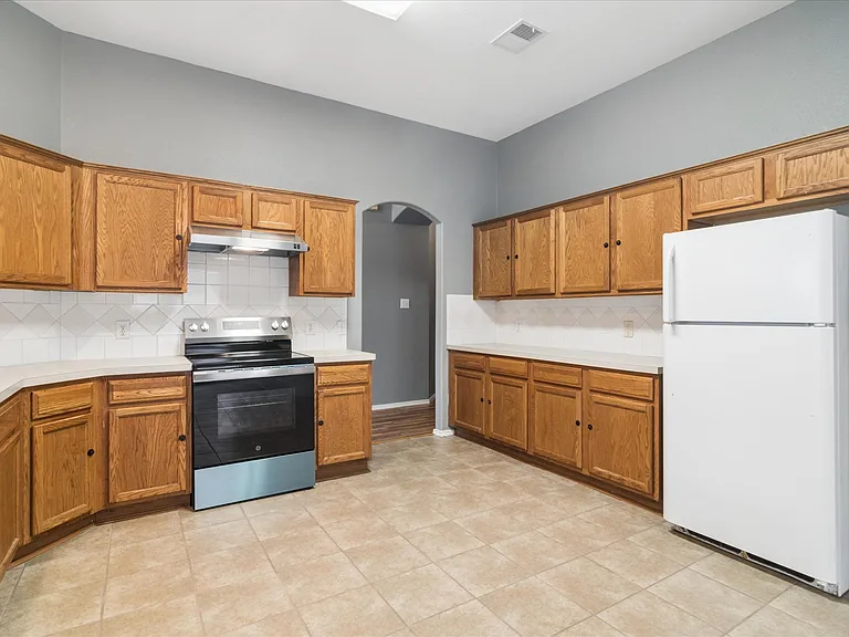 2657 Red Spruce Dr — Photo 12