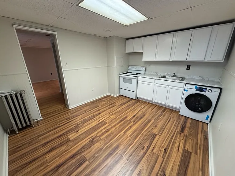 2980 Richmond St #2R — Photo 1