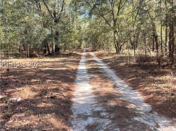 431 Stock Farm Rd, Ridgeland, SC 29936