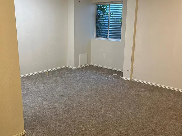 17142 E Louisiana Dr — Photo 13