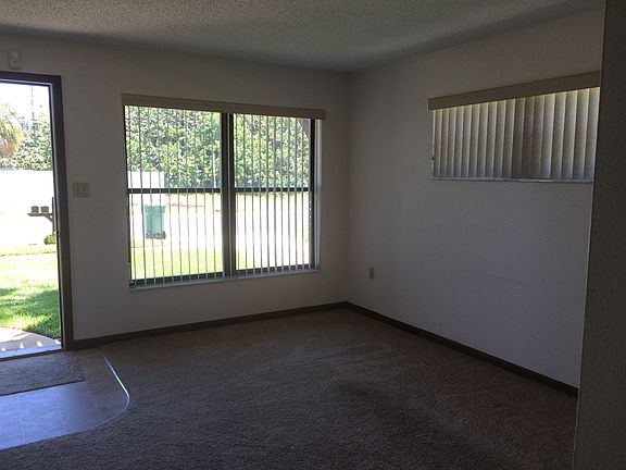3rd image of 654 Atlantic Dr #A