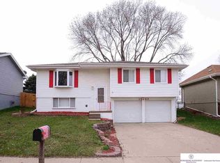12943 Lillian St, Omaha, NE 68138