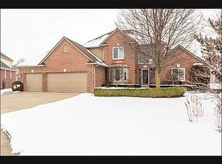 21340 Dalton Ct, Macomb, MI 48044