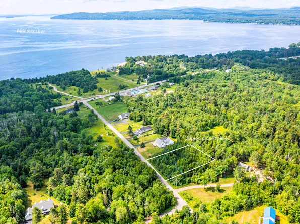 10 Spruce Knoll Lane, Searsport, ME 04974