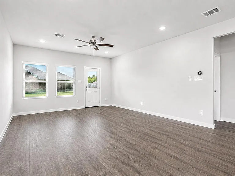 8131 Arrowroot Ln — Photo 19