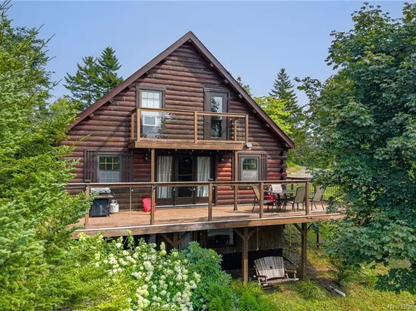 15 Tilsley Pl, Grand Bay Westfield, NB E5K 2K5
