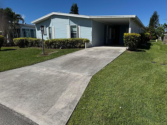 3rd image of 3792 Satinwood Court