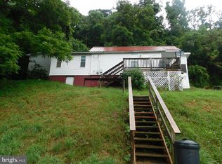 1109 W 7th St, Lewistown, PA 17044