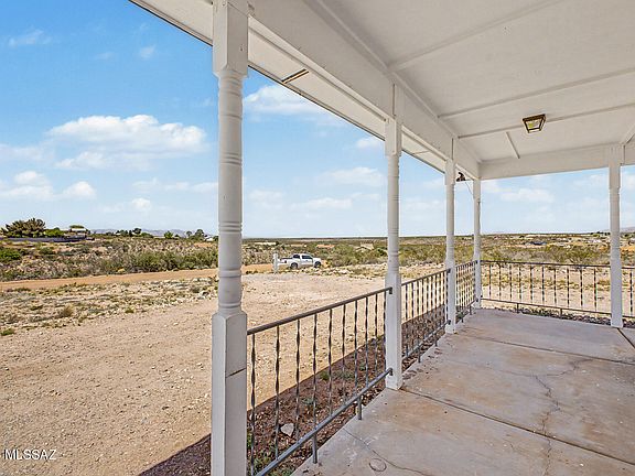 5th image of 460 N Papago Pl