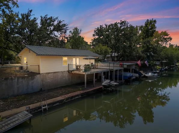 308 County Road 136b, Kingsland, TX 78639
