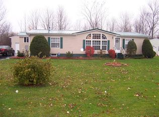 5854 Delf Dr, Wolcott, NY 14590