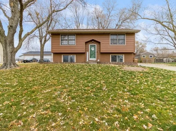 517 Adams St, Polk City, IA 50226