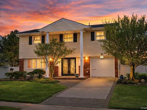 3641 Bertha Drive, Baldwin, NY 11510