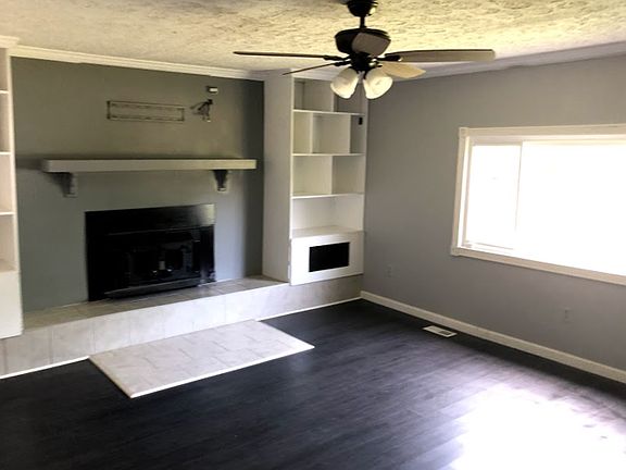 4th image of 284 Harpers Lake Dr