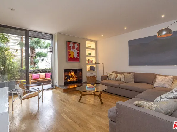 1033 Carol Dr APT T3, West Hollywood, CA 90069