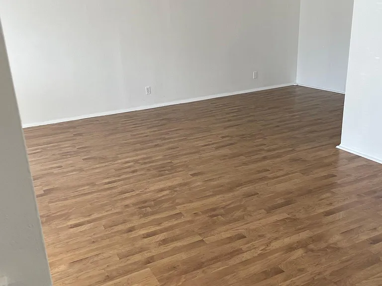 5239 Round Table Dr — Photo 16