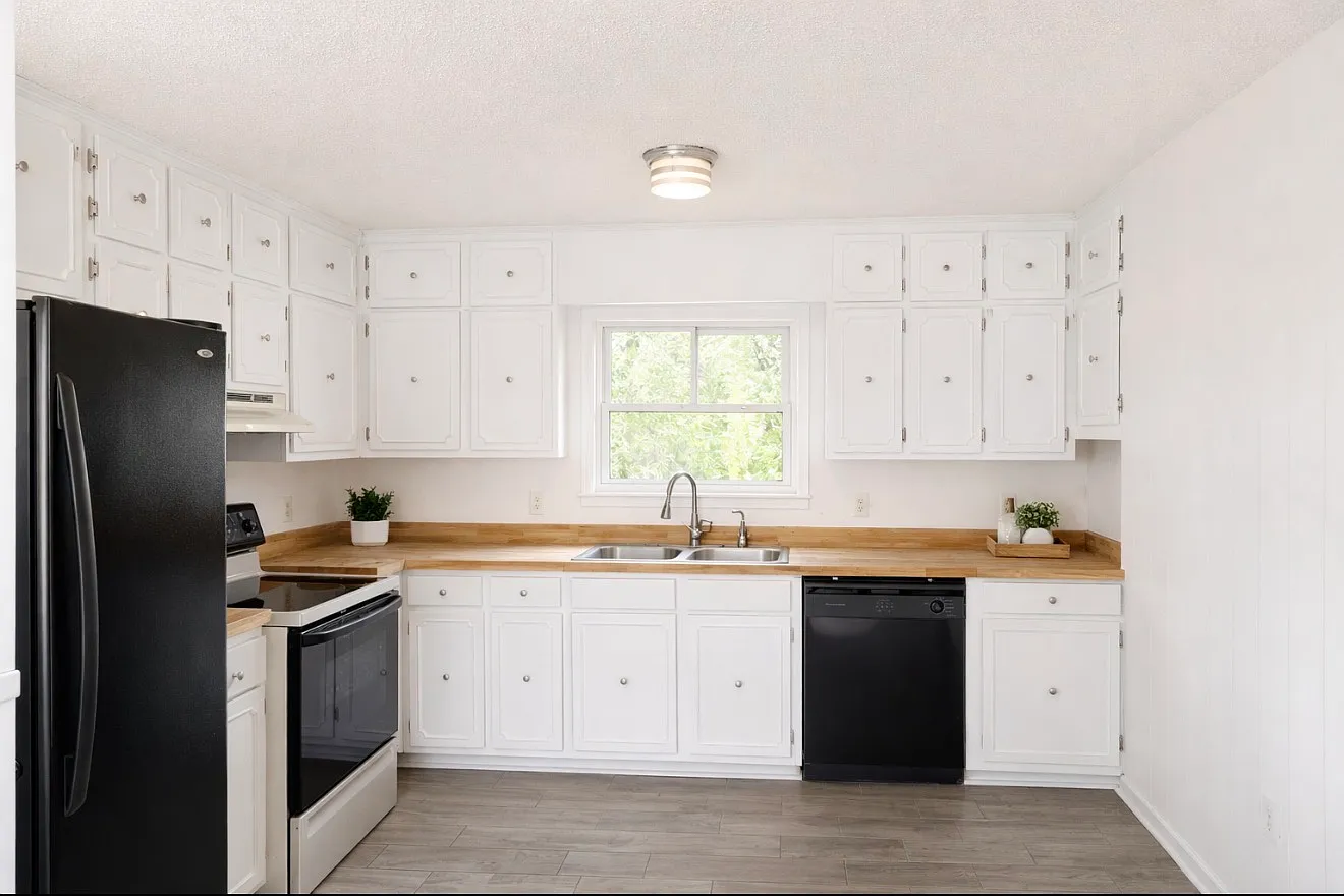 404 W 9th Ave — Photo 4