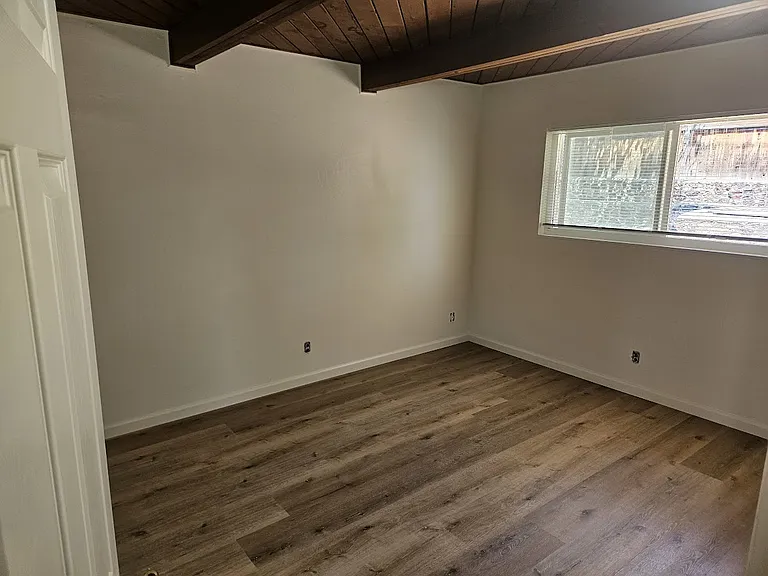 375 Raffetto Dr — Photo 7