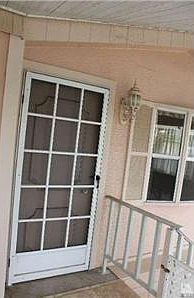 3rd image of 124 Yosemite Dr
