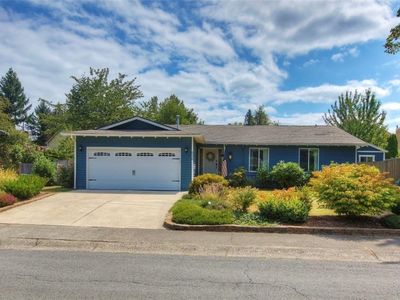 6536 127th Ave SE, Bellevue, WA, 98006