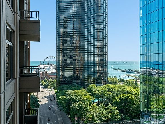 3rd image of 530 N Lake Shore Dr APT 1708