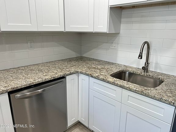 3rd image of 1500 VIRGINIA Avenue #111