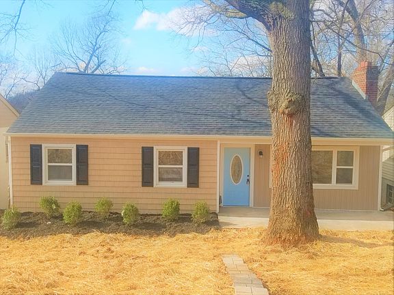 2nd image of 719 E Churchwell Ave