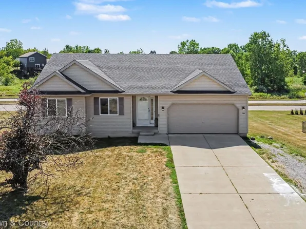 1184 Cimmaron Ct, Davison, MI 48423