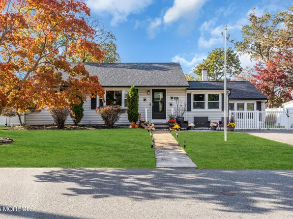 616 Cable Avenue, Beachwood, NJ 08722