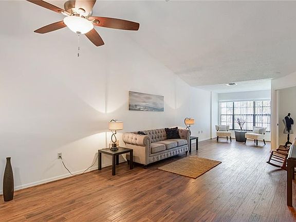4th image of 2400 Winding Creek Blvd #20A-205