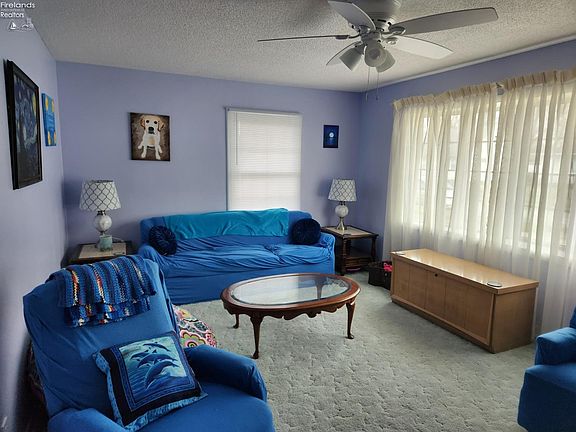 5th image of 2101 Karl Ann Dr