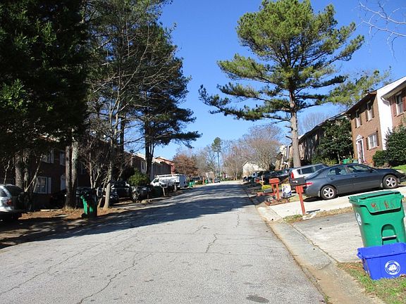 4th image of 945 Glynn Oaks Dr